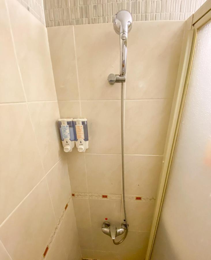 Hua Guo Hotel 지룽 외부 사진