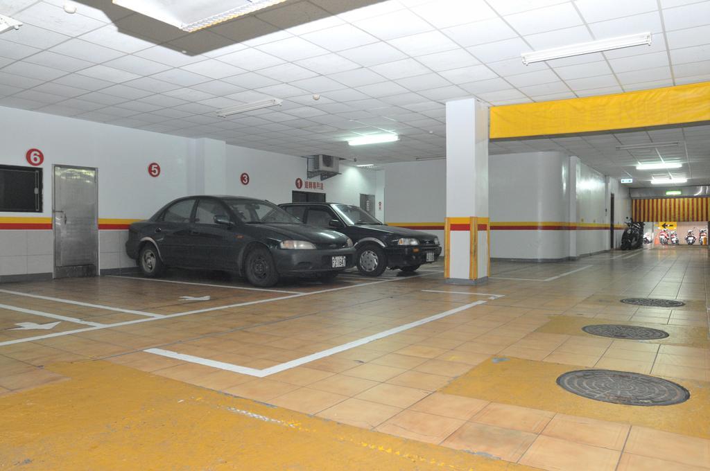 Hua Guo Hotel 지룽 외부 사진