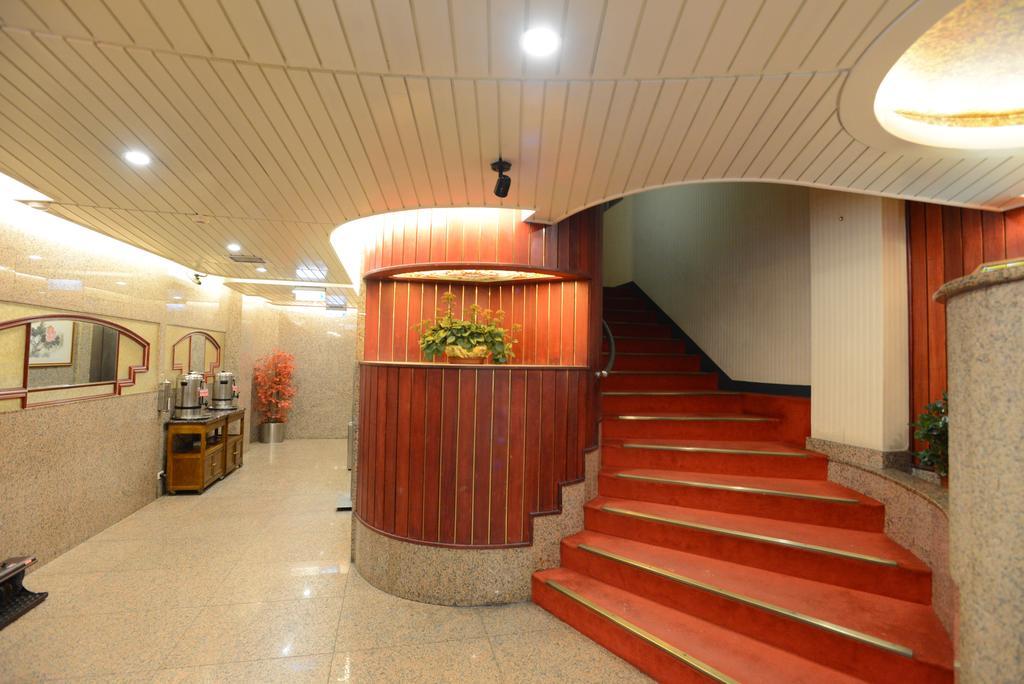 Hua Guo Hotel 지룽 외부 사진