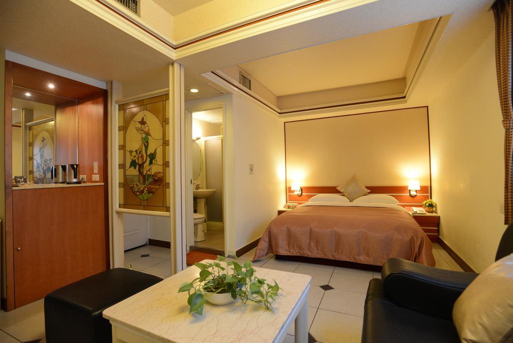 Hua Guo Hotel 지룽 객실 사진