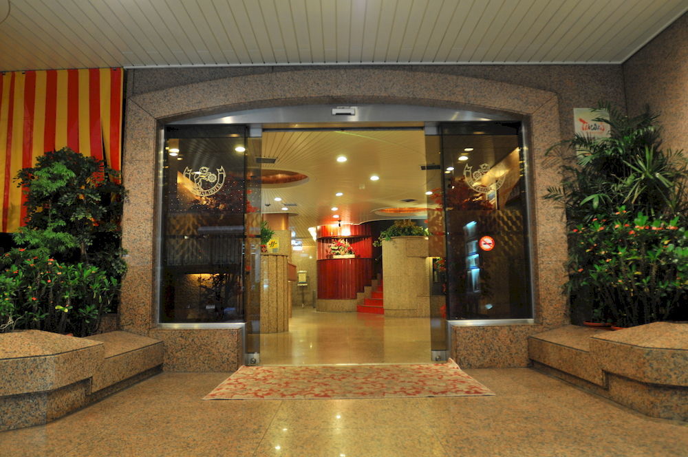 Hua Guo Hotel 지룽 외부 사진